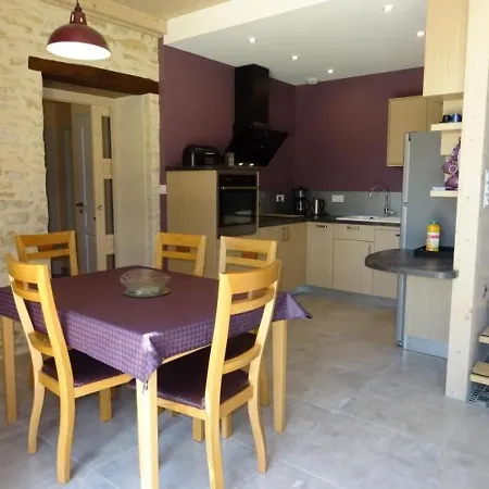 House Les Trois Platanes * Bourneau